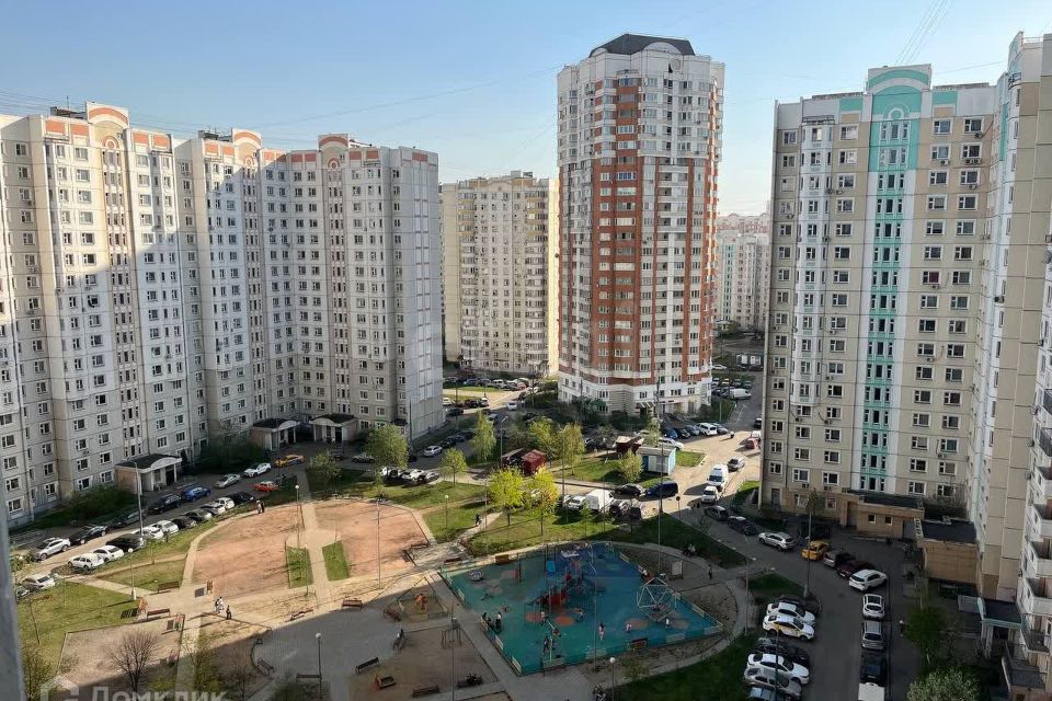 Продаётся 2-комнатная квартира, 53.6 м²