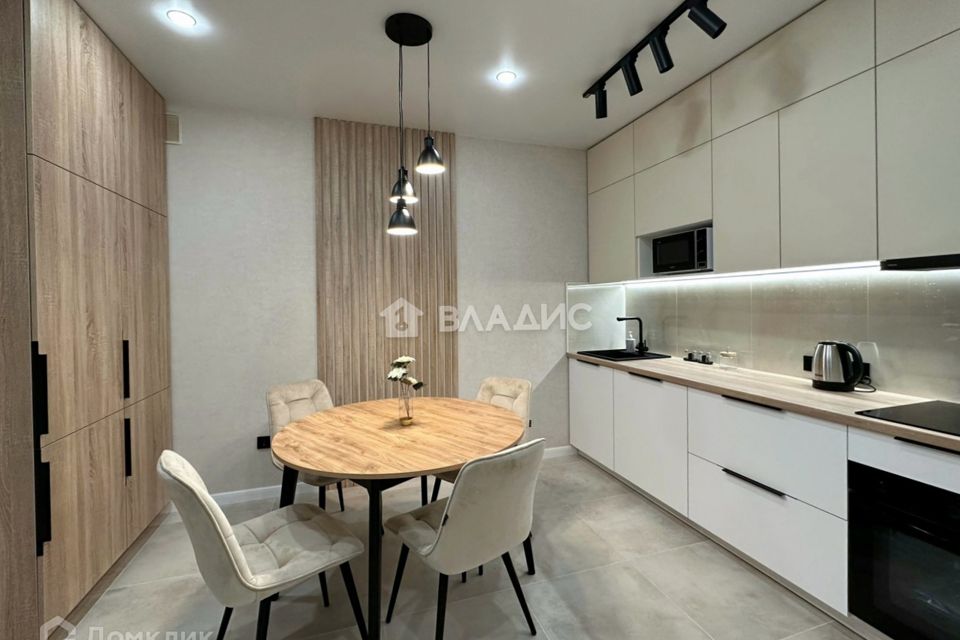 Продаётся 1-комнатная квартира, 44 м²