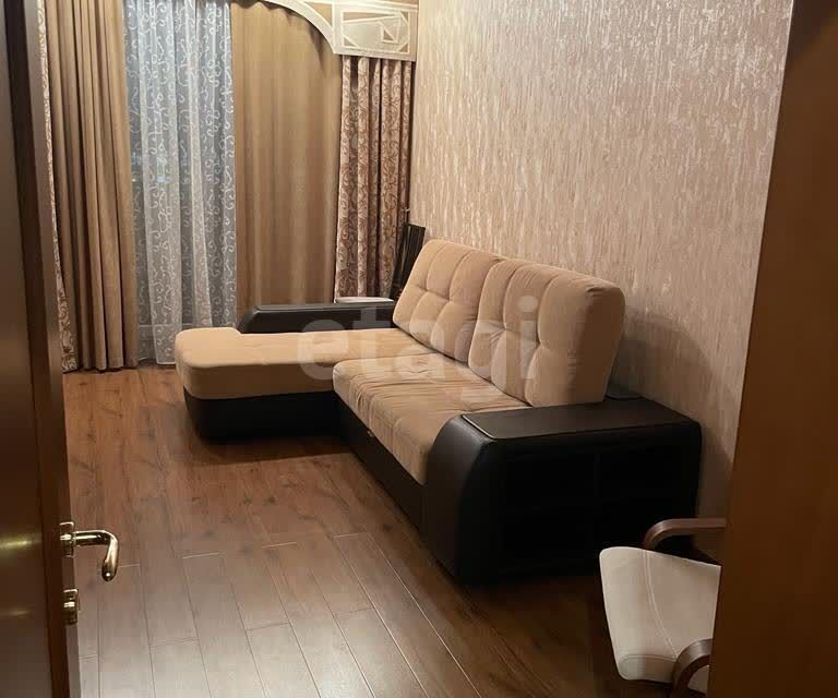 Продаётся 1-комнатная квартира, 50 м²