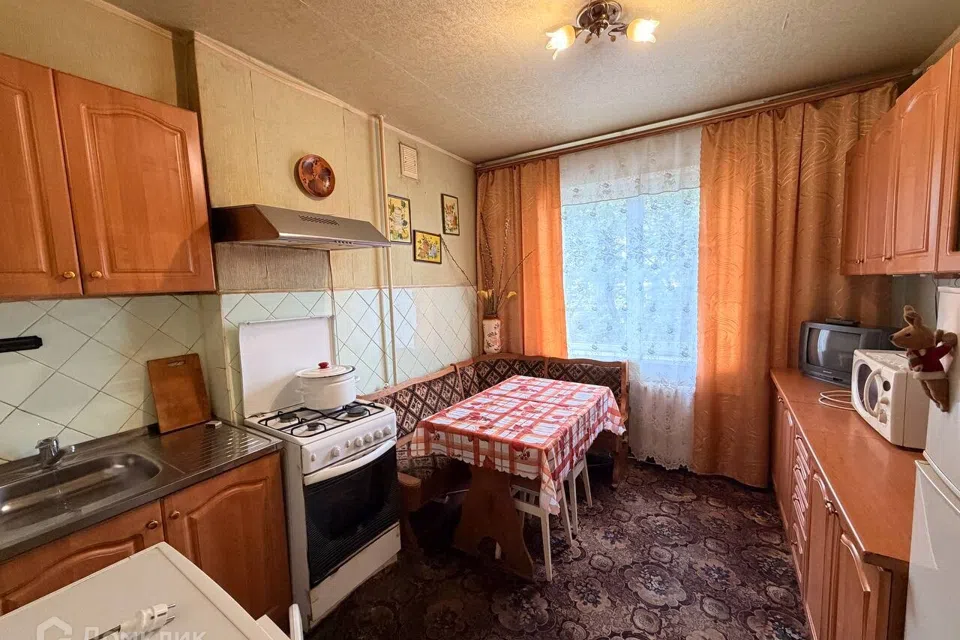 Продаётся 4-комнатная квартира, 85 м²