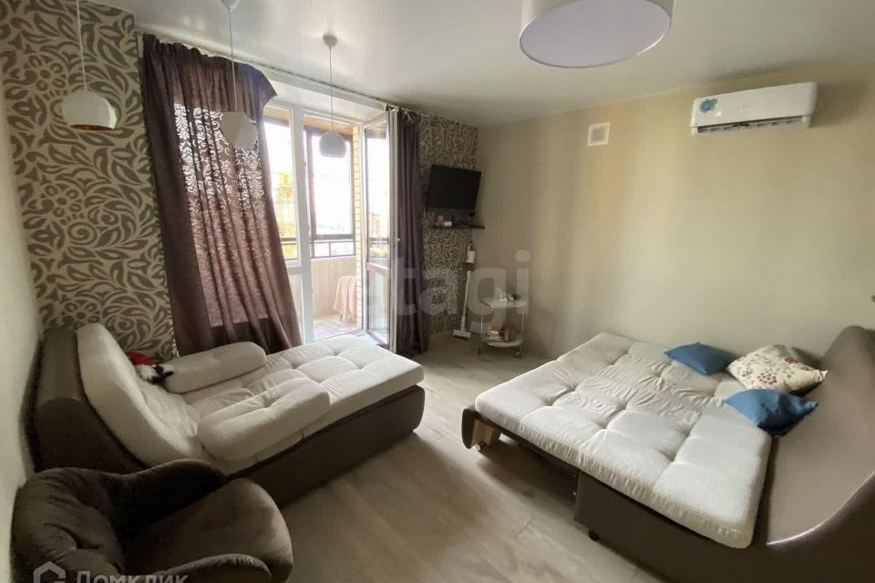 Сдаётся 2-комнатная квартира, 71 м²