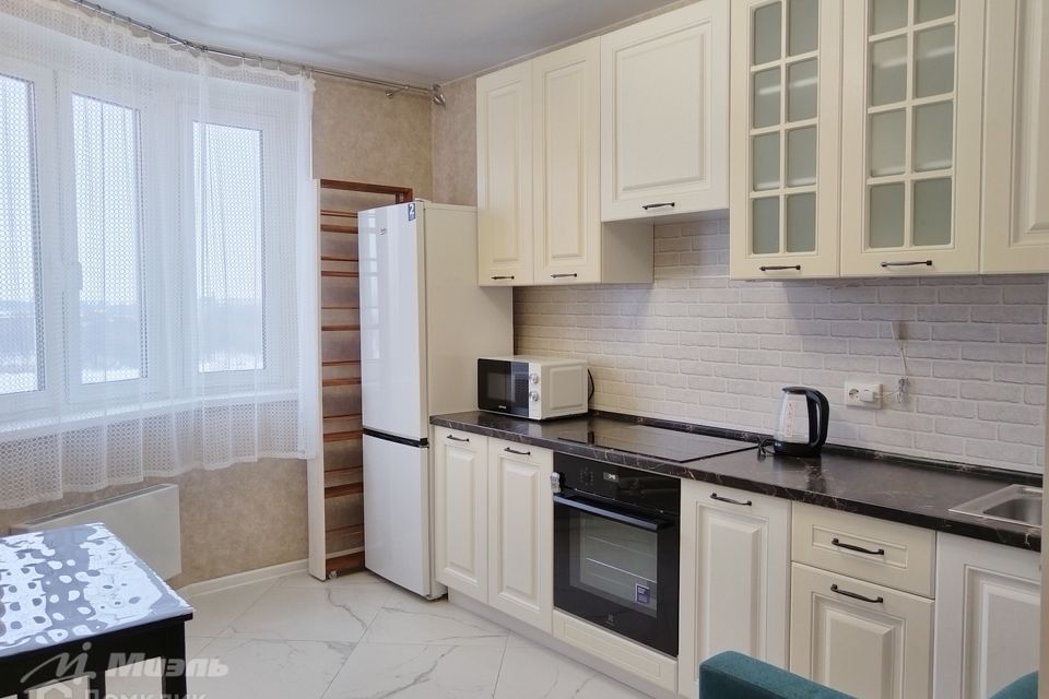 Сдаётся 1-комнатная квартира, 37.8 м²