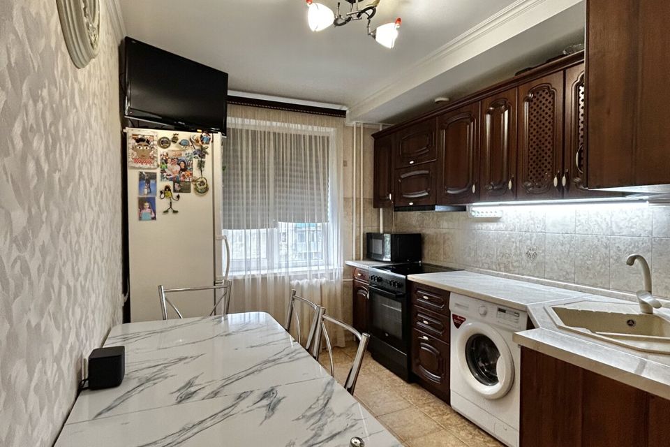 Продаётся 3-комнатная квартира, 60 м²