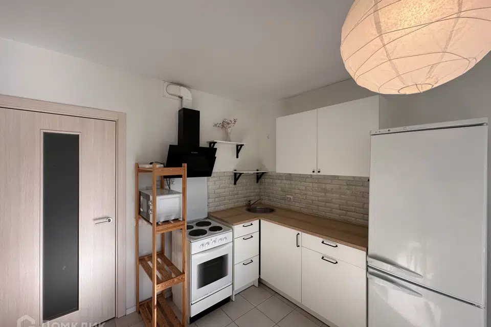 Продаётся 1-комнатная квартира, 39.3 м²