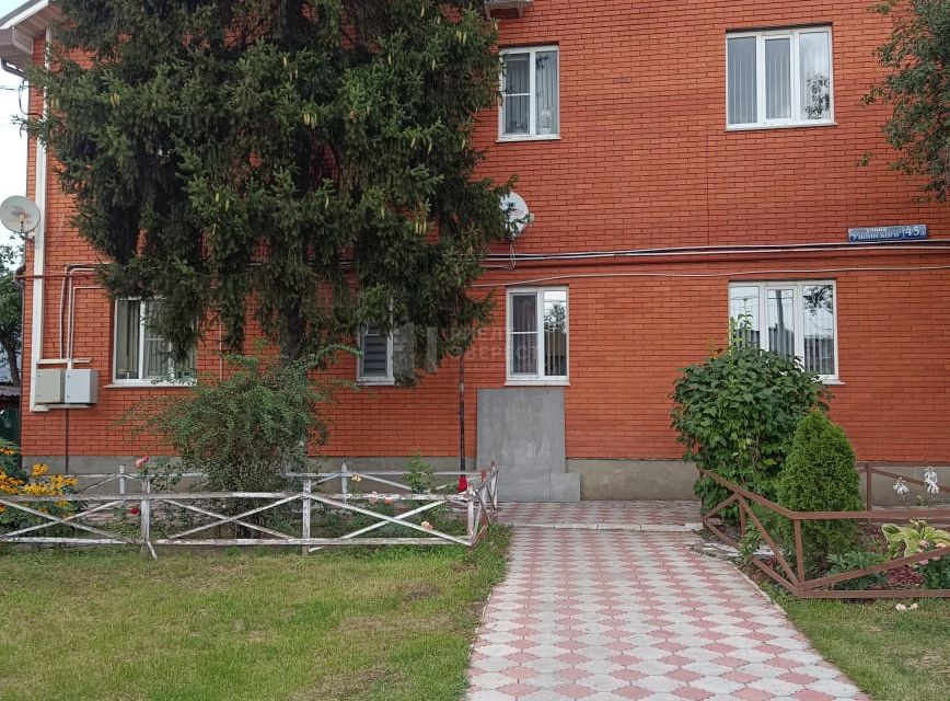 Продаётся 3-комнатная квартира, 72.6 м²
