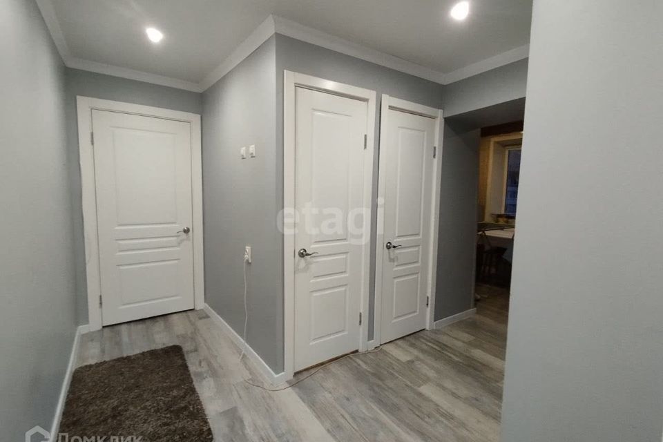 Продаётся 3-комнатная квартира, 57.4 м²