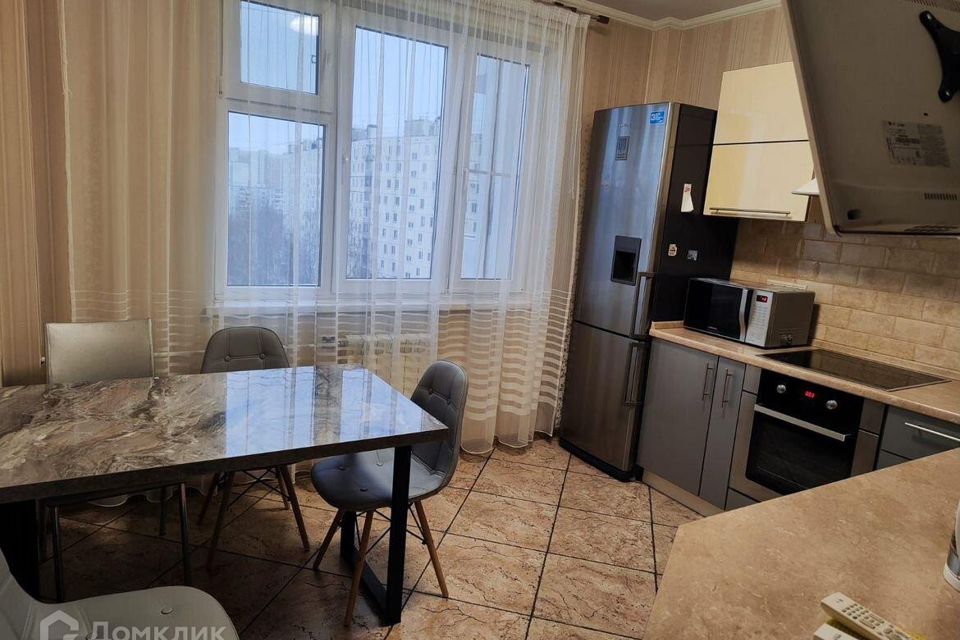 Сдаётся 2-комнатная квартира, 57 м²