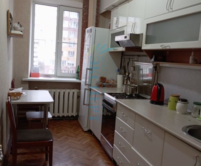 Продаётся 3-комнатная квартира, 64.4 м²