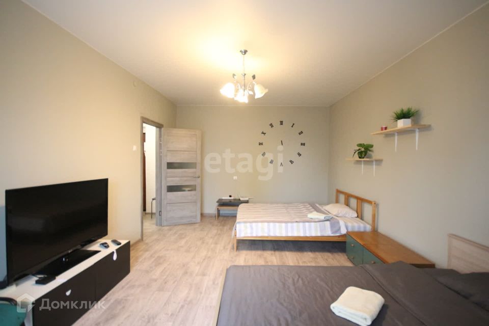 Продаётся 1-комнатная квартира, 37.7 м²