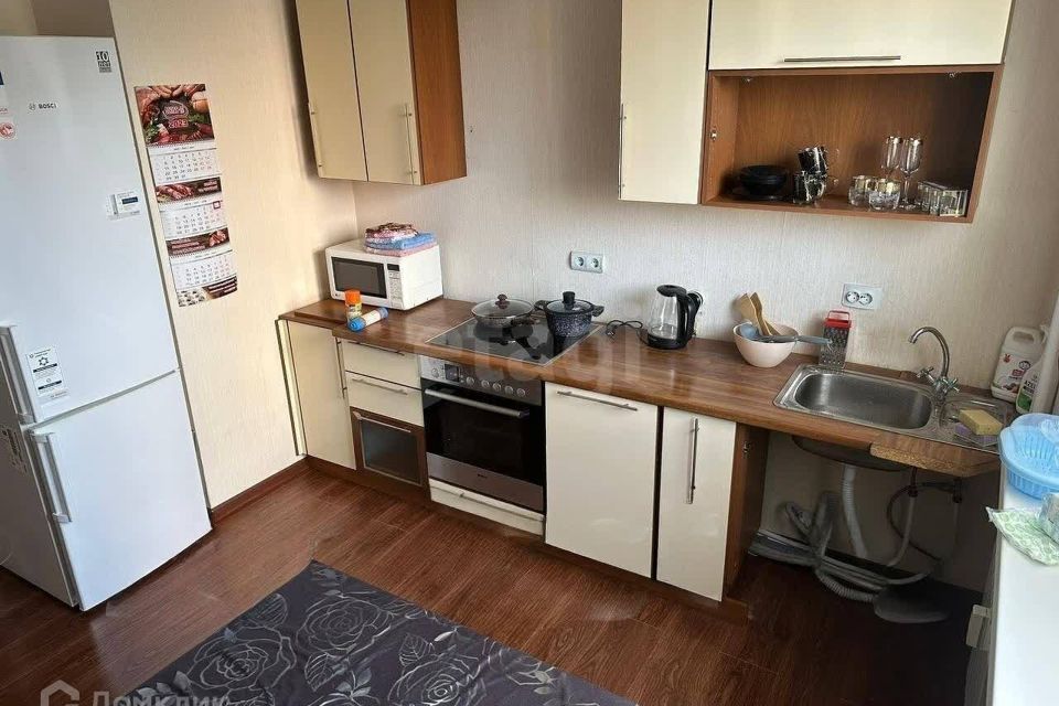 Сдаётся 1-комнатная квартира, 38 м²