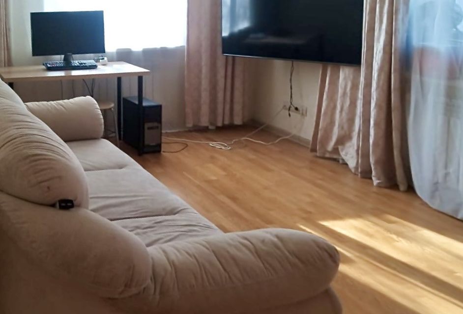 Сдаётся 2-комнатная квартира, 43 м²