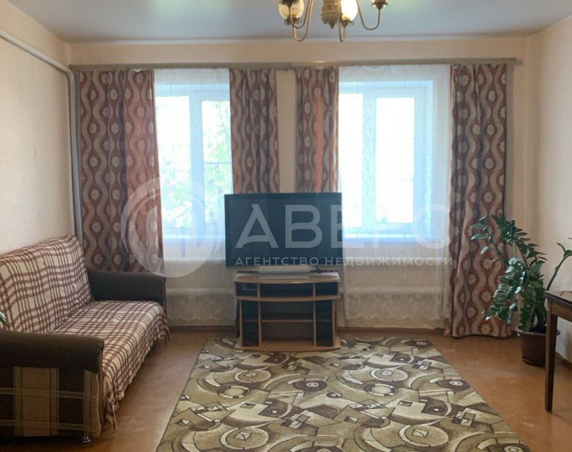 Продаётся 2-комнатная квартира, 55 м²