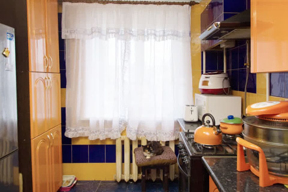 Продаётся 3-комнатная квартира, 61.7 м²