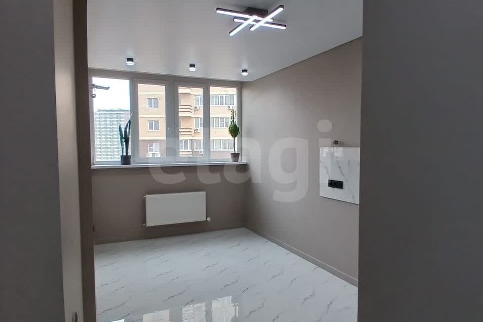 Продаётся 1-комнатная квартира, 42 м²