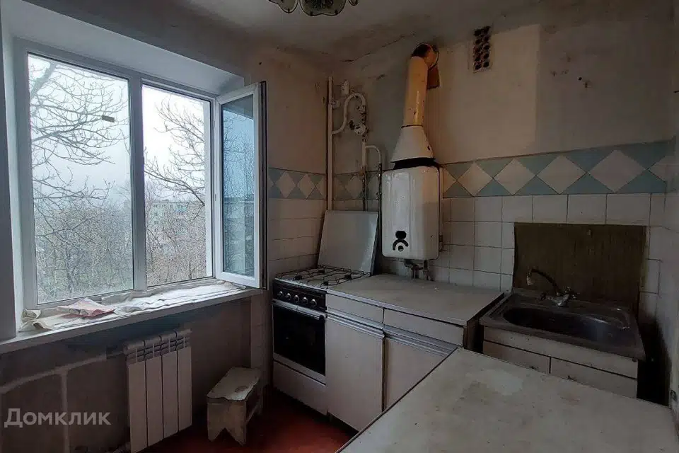 Продаётся 3-комнатная квартира, 56.1 м²