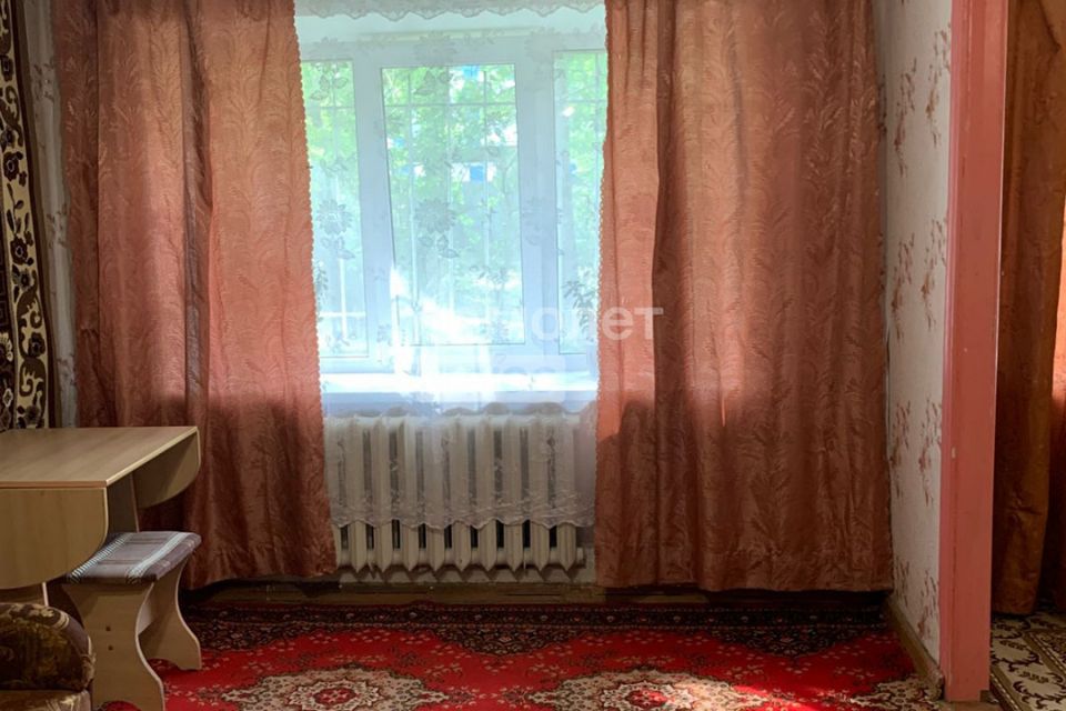 Продаётся 2-комнатная квартира, 43.6 м²