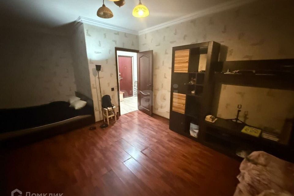 Продаётся 1-комнатная квартира, 39.2 м²