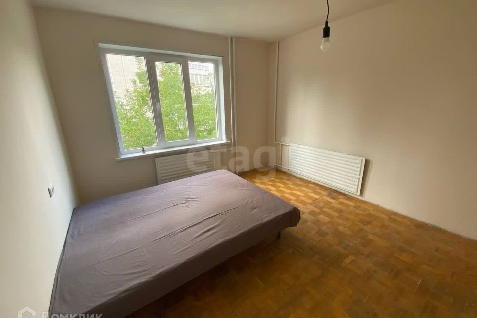 Продаётся комната в 4-комн. квартире, 14 м²