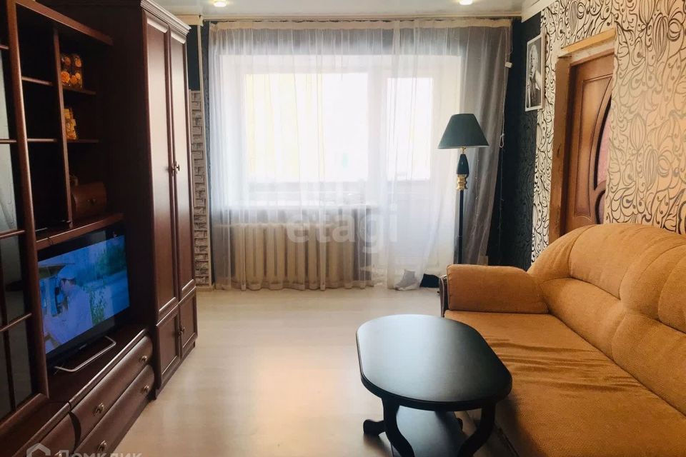 Продаётся 3-комнатная квартира, 55.8 м²