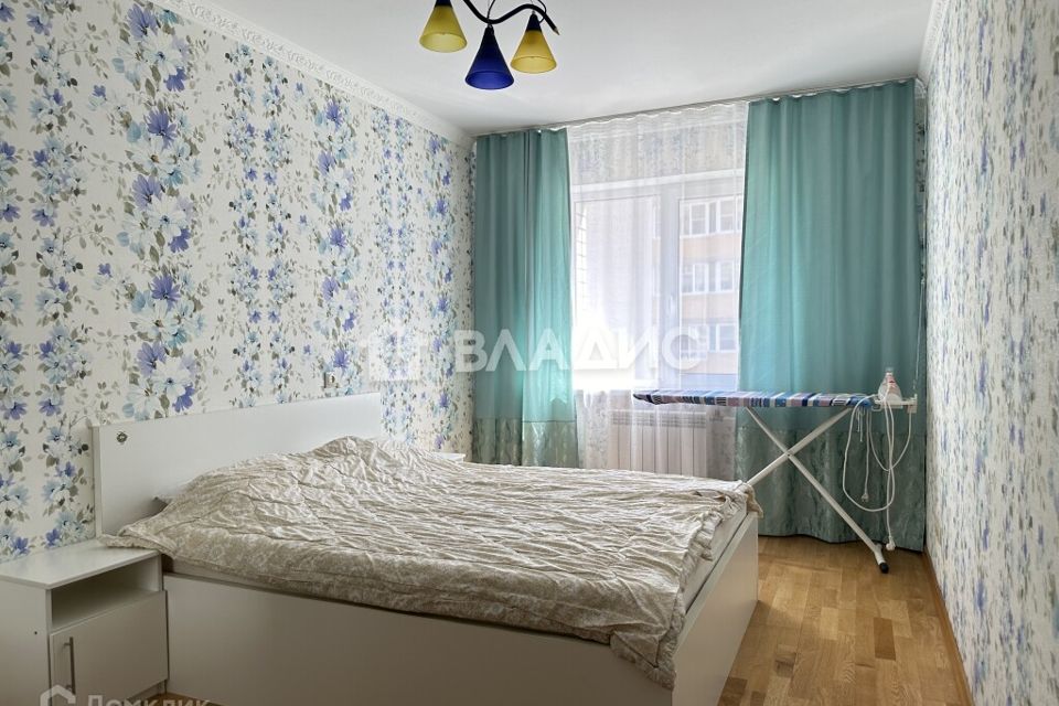 Сдаётся 2-комнатная квартира, 71 м²