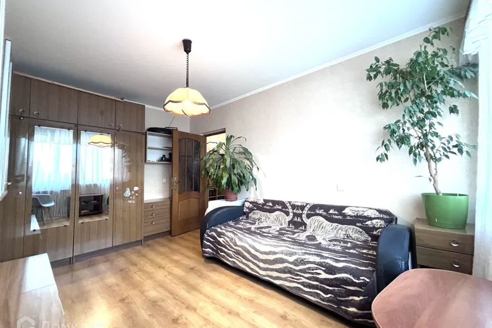 Продаётся 3-комнатная квартира, 67.7 м²