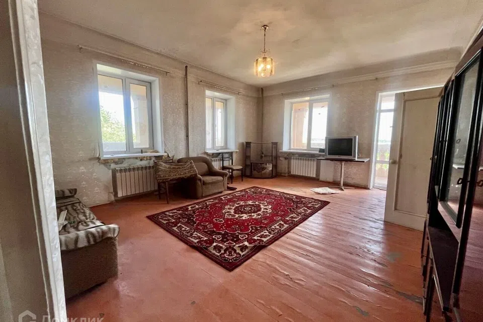 Продаётся 3-комнатная квартира, 90.7 м²