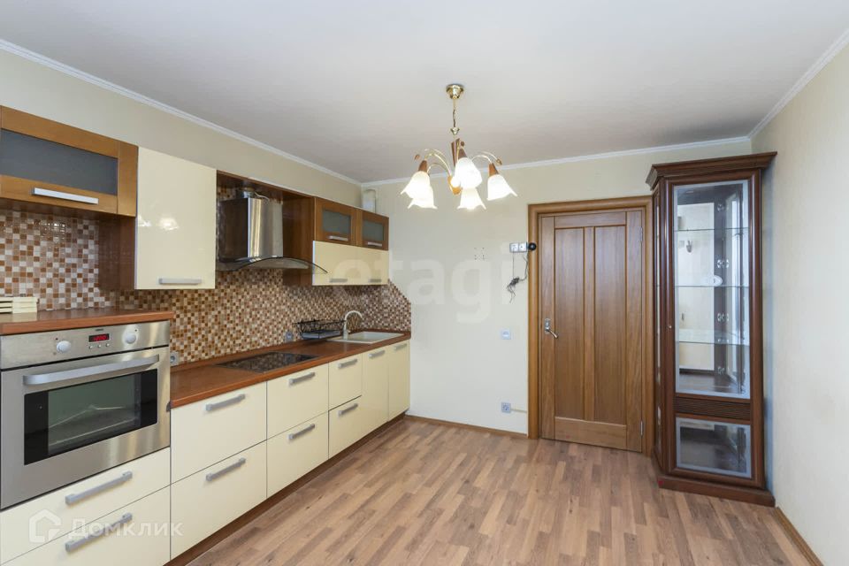 Продаётся 3-комнатная квартира, 96.7 м²
