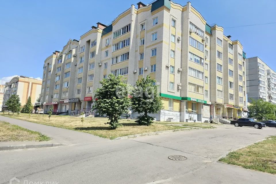 Продаётся 2-комнатная квартира, 54.6 м²