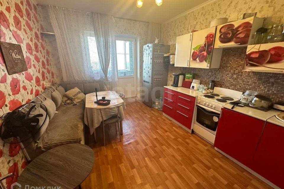 Продаётся 1-комнатная квартира, 42.6 м²