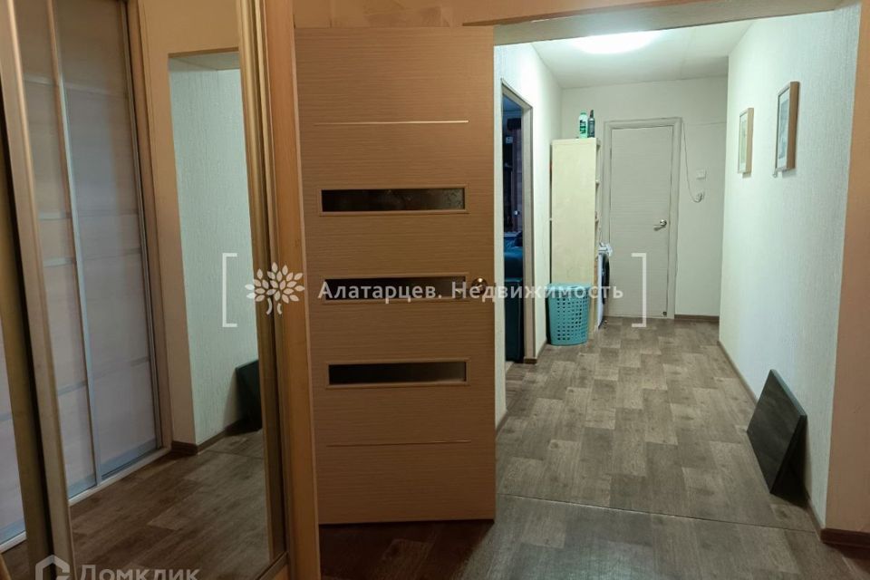 Продаётся 3-комнатная квартира, 70.8 м²