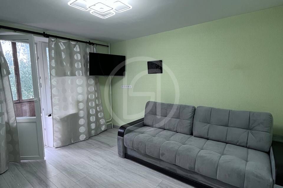 Сдаётся 2-комнатная квартира, 38 м²