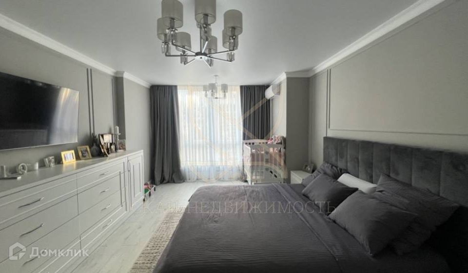 Продаётся 3-комнатная квартира, 100 м²