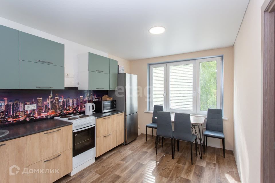 Продаётся 3-комнатная квартира, 77 м²