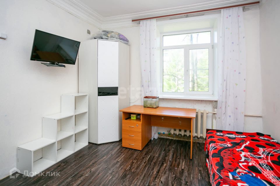 Продаётся 3-комнатная квартира, 63.8 м²