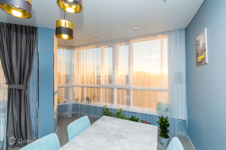 Продаётся 2-комнатная квартира, 100.5 м²