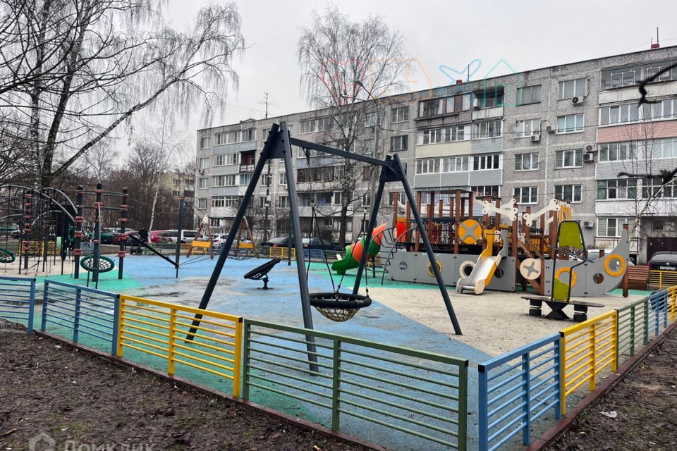 Продаётся 2-комнатная квартира, 40.7 м²