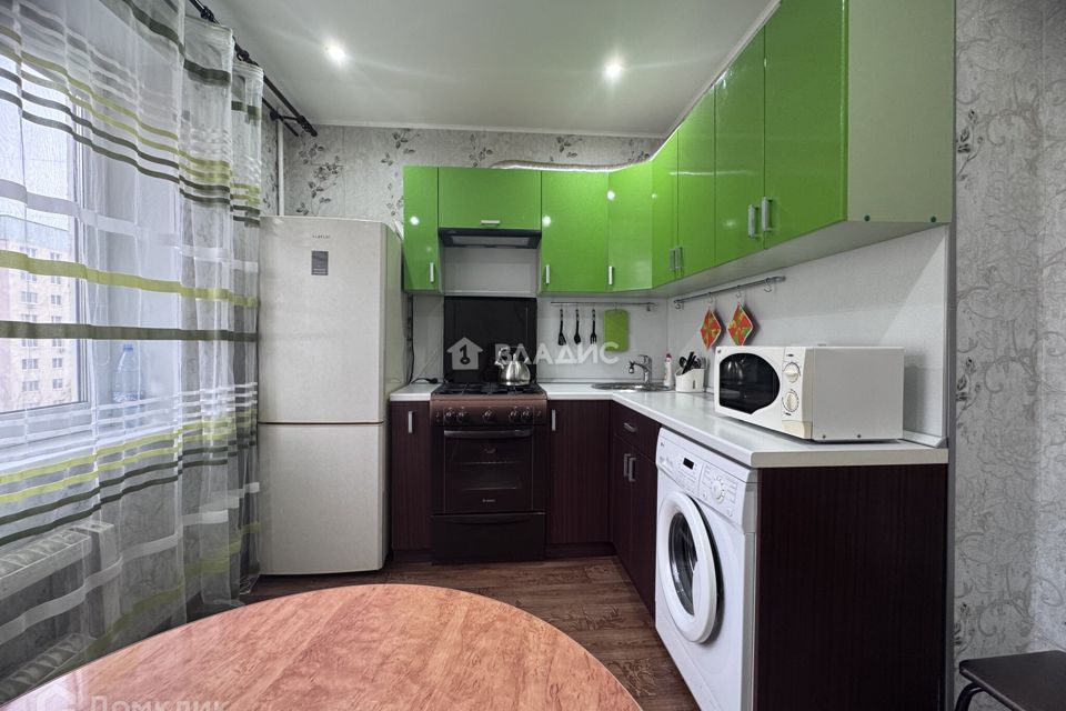 Сдаётся 1-комнатная квартира, 37 м²