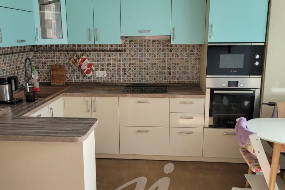 Сдаётся 1-комнатная квартира, 47 м²