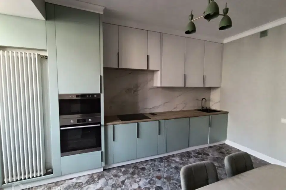Продаётся 3-комнатная квартира, 99.8 м²