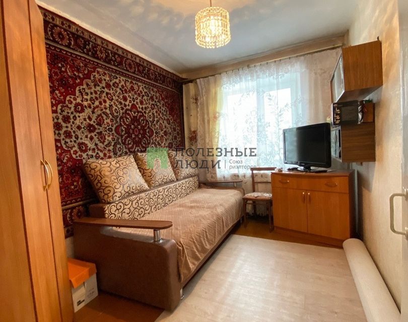 Продаётся 2-комнатная квартира, 41.9 м²