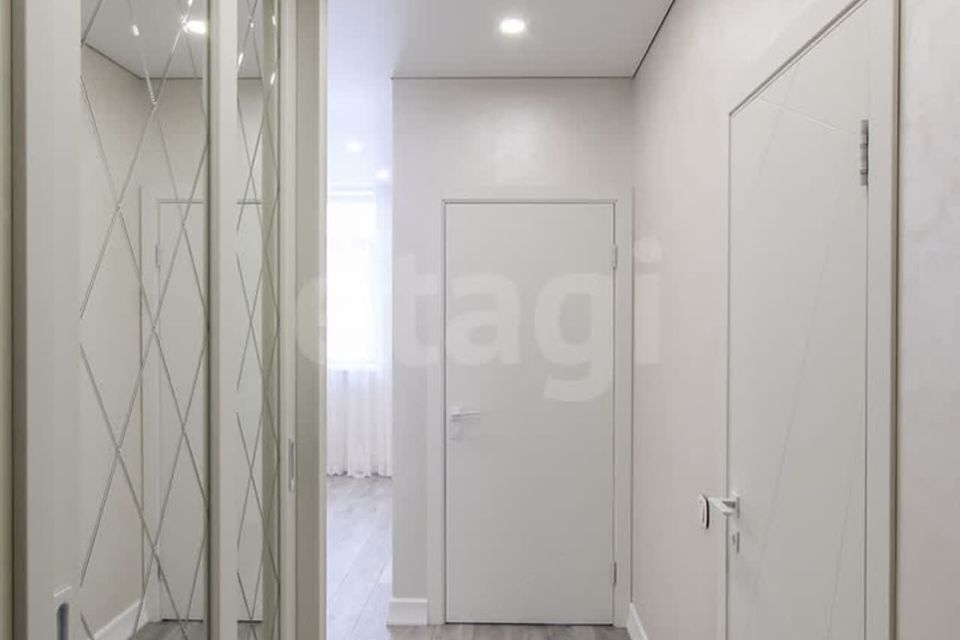 Продаётся 1-комнатная квартира, 37 м²