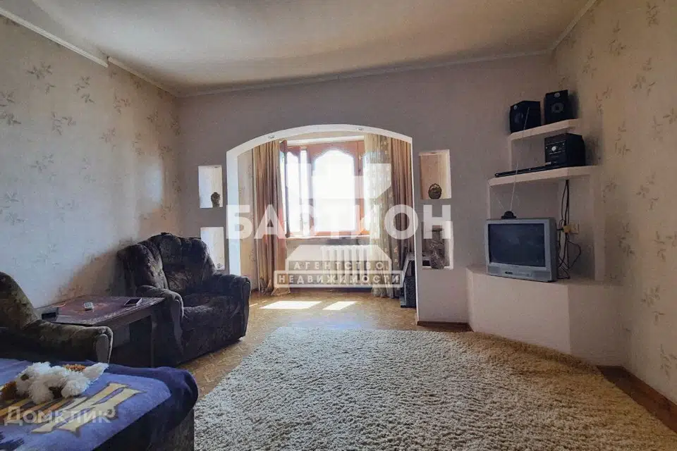 Продаётся 2-комнатная квартира, 62 м²