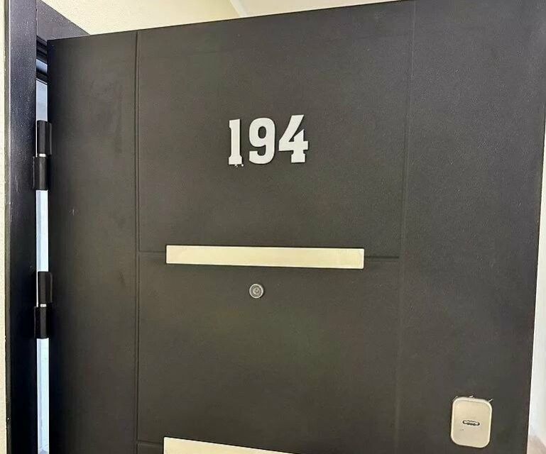 Продаётся 2-комнатная квартира, 64.3 м²