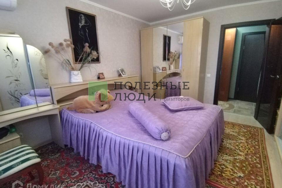 Продаётся 2-комнатная квартира, 65.5 м²