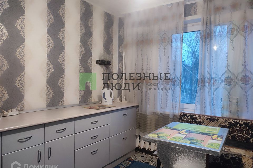 Сдаётся 2-комнатная квартира, 49 м²