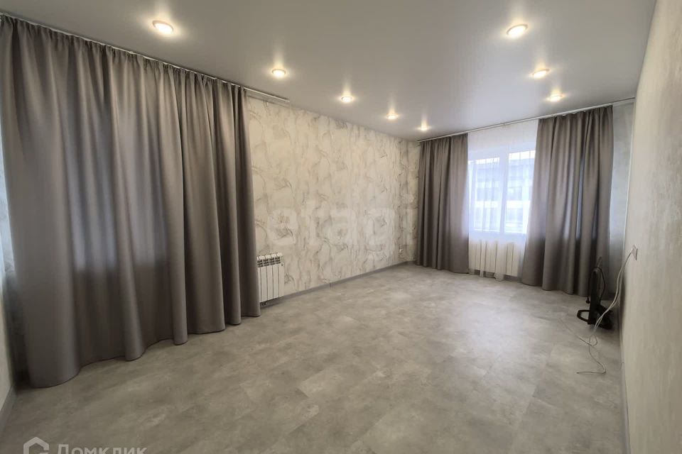 Продаётся 1-комнатная квартира, 40.8 м²