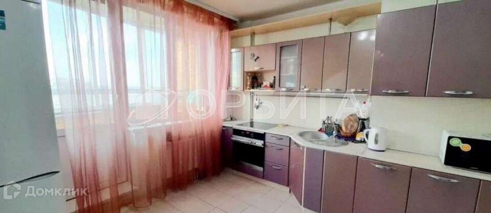 Продаётся 1-комнатная квартира, 62.9 м²