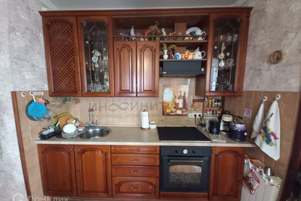 Продаётся 1-комнатная квартира, 42.2 м²