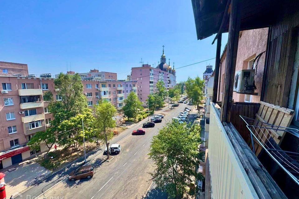 Продаётся 1-комнатная квартира, 32 м²