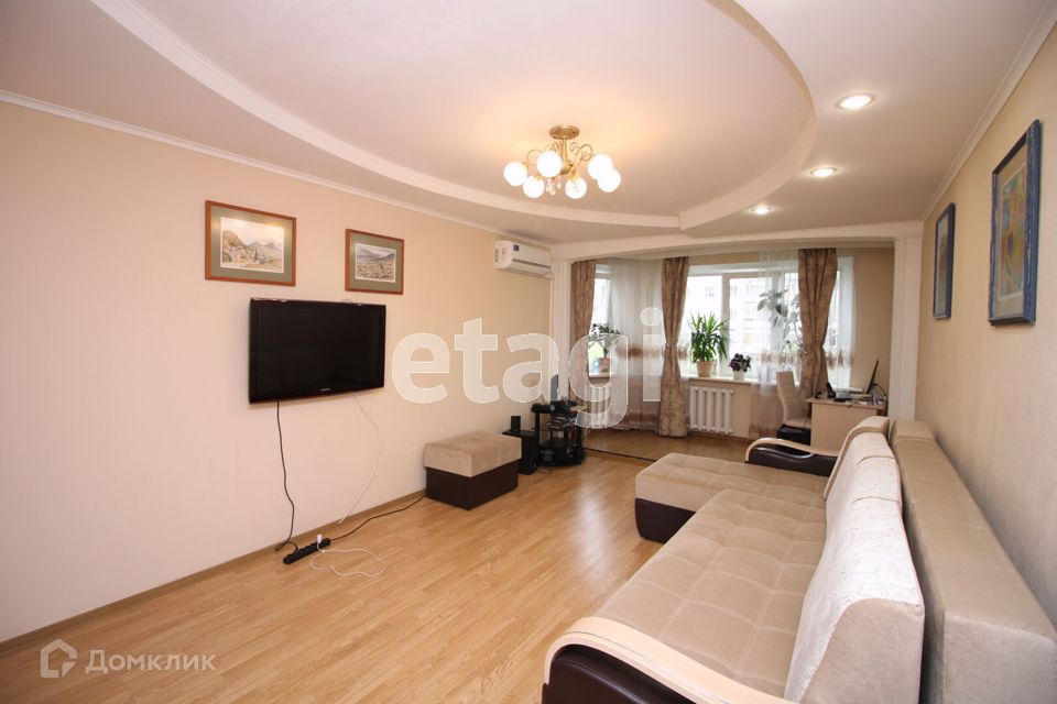 Сдаётся 3-комнатная квартира, 95 м²